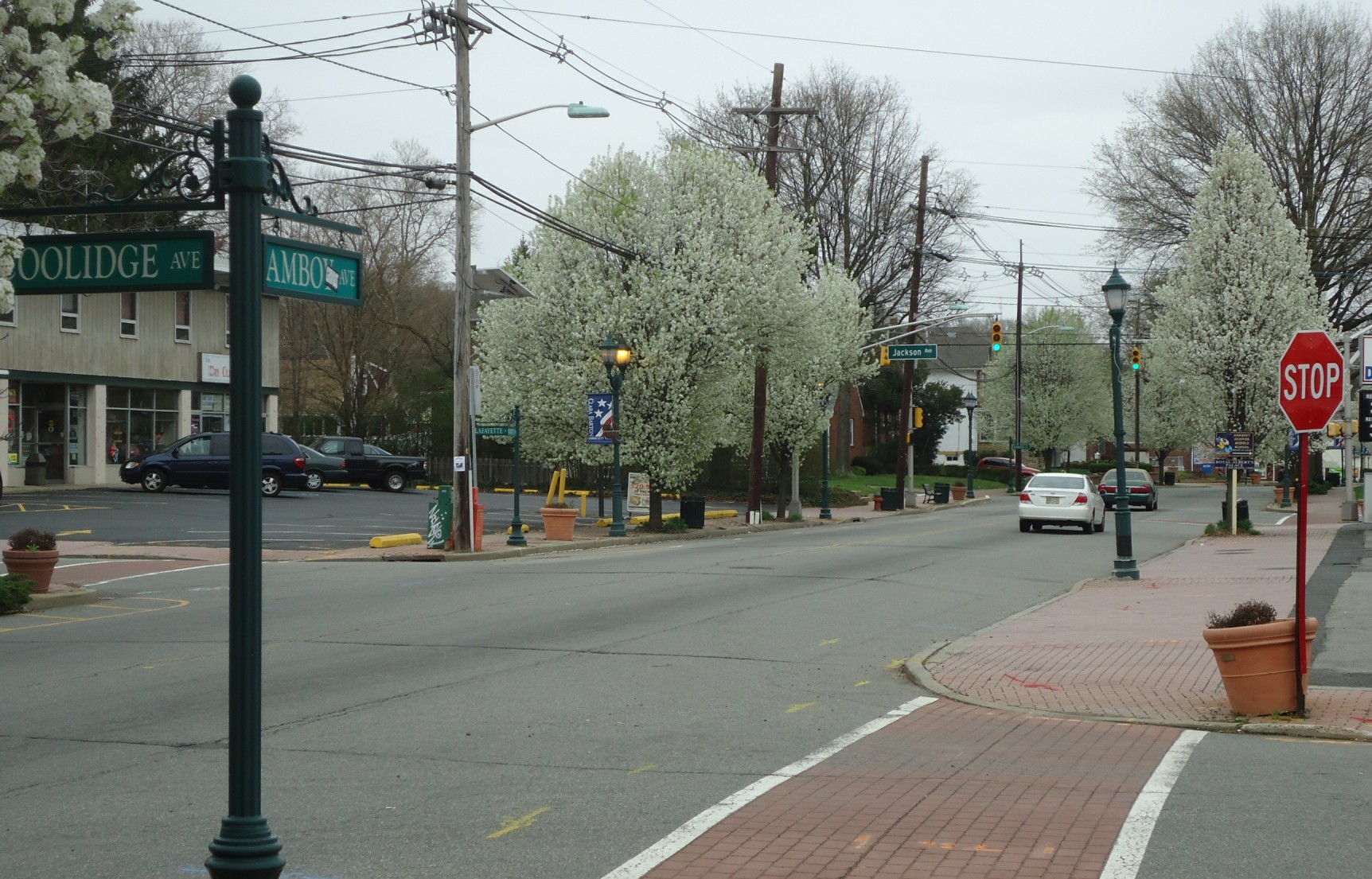 Low-rise development in Edison, NJ